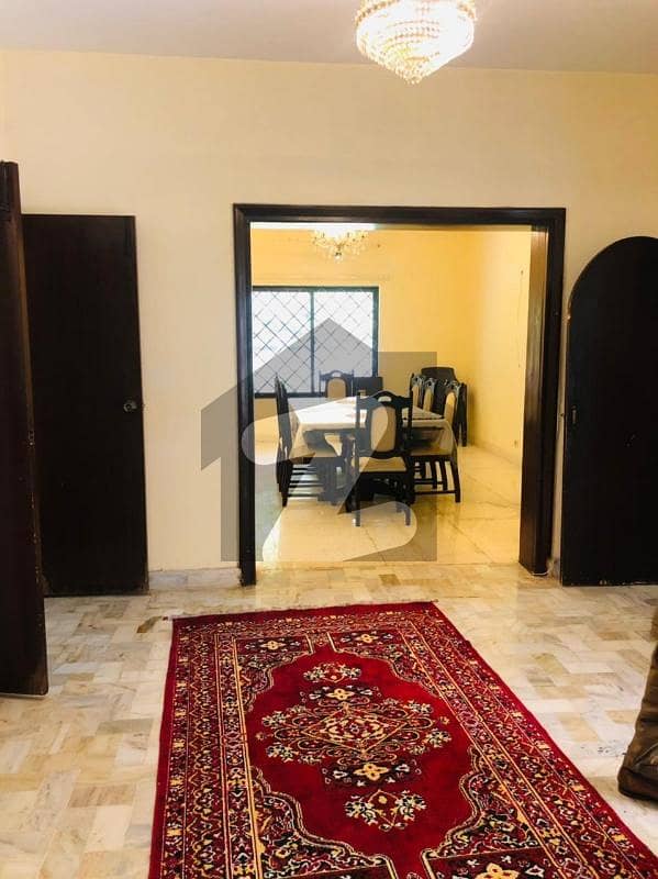 ایف ۔ 8 اسلام آباد میں 4 کمروں کا 1 کنال مکان 30.0 کروڑ میں برائے فروخت۔ ایف ۔ 8 اسلام آباد میں 4 کمروں کا 1 کنال مکان 30.0 کروڑ میں برائے فروخت۔