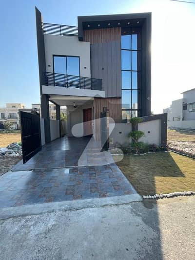 House For Sale - Sector 3B - Brand New - Near Park House For Sale - Sector 3B - Brand New - Near Park