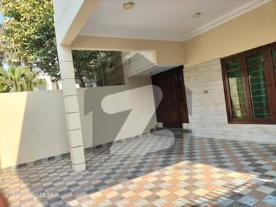 3 Unit Town House, G+2, 7 Bed, DD Lounges, Store, Study, Freshly Renovated, Ready To Move. 3 Unit Town House, G+2, 7 Bed, DD Lounges, Store, Study, Freshly Renovated, Ready To Move.
