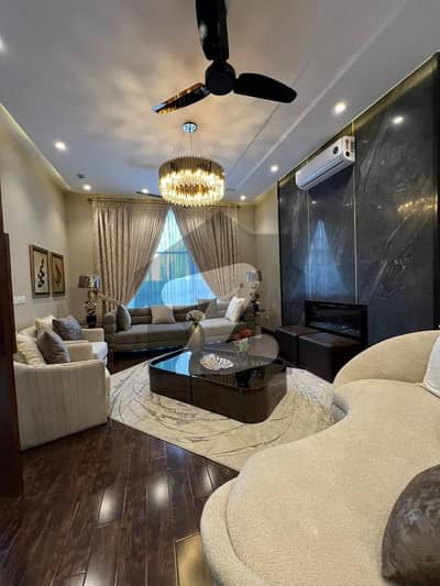 SILENT COMMERCIAL PORTION GROUNDFLOOR AVAILABLE FOR OFFICE PRIME LOCATION GULSHAN-E-IQBAL BLOCK 5 SILENT COMMERCIAL PORTION GROUNDFLOOR AVAILABLE FOR OFFICE PRIME LOCATION GULSHAN-E-IQBAL BLOCK 5
