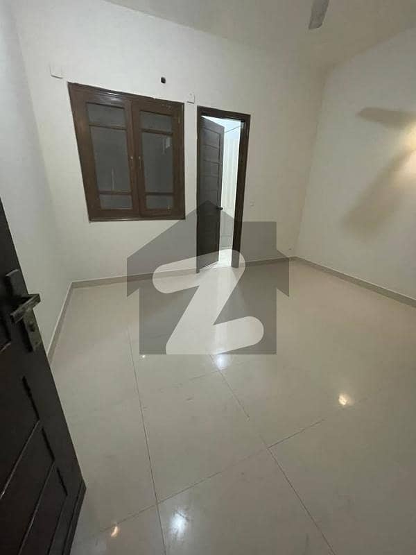 Bungalow For Rent 100 yd Bungalow For Rent 100 yd