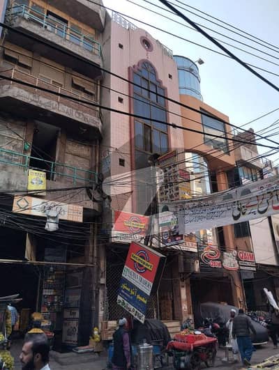بادامی باغ لاہور میں 2 مرلہ عمارت 12.0 کروڑ میں برائے فروخت۔
