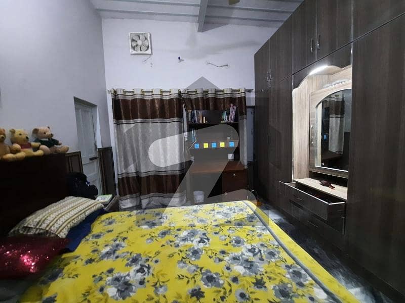 منصورآباد فیصل آباد میں 4 کمروں کا 4 مرلہ مکان 75.0 لاکھ میں برائے فروخت۔ منصورآباد فیصل آباد میں 4 کمروں کا 4 مرلہ مکان 75.0 لاکھ میں برائے فروخت۔