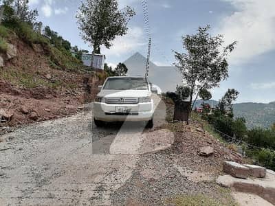23 Marla commercial plot for sale in Murree Expressway posession ready to build flats or hotel. 23 Marla commercial plot for sale in Murree Expressway posession ready to build flats or hotel.