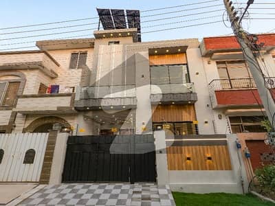 With Solar System Installed 5 Marla Designer House for Sale in VIP A Block Central Park Lahore With Solar System Installed 5 Marla Designer House for Sale in VIP A Block Central Park Lahore