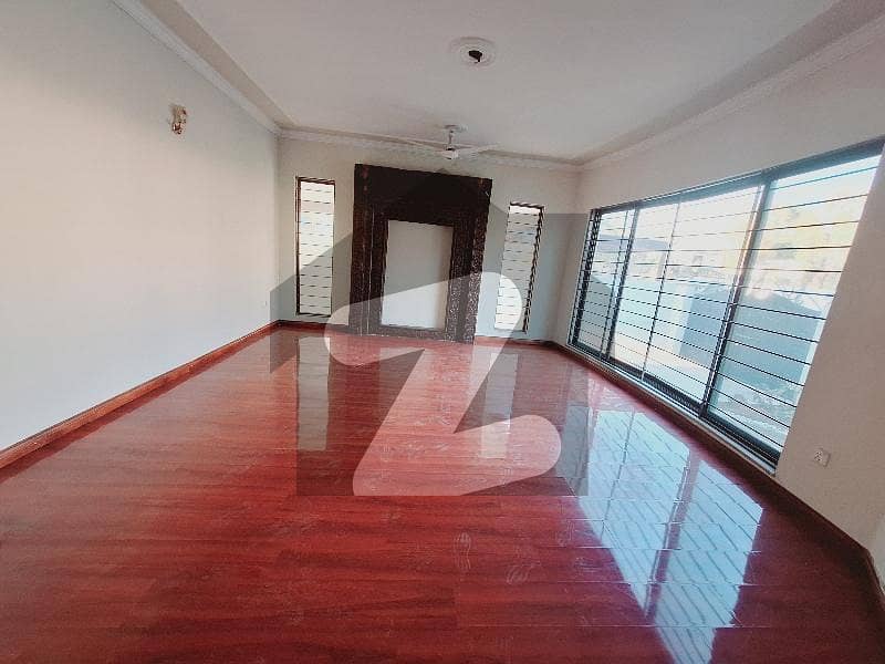 Luxury House On Extremely Prime Location Available For Rent Luxury House On Extremely Prime Location Available For Rent