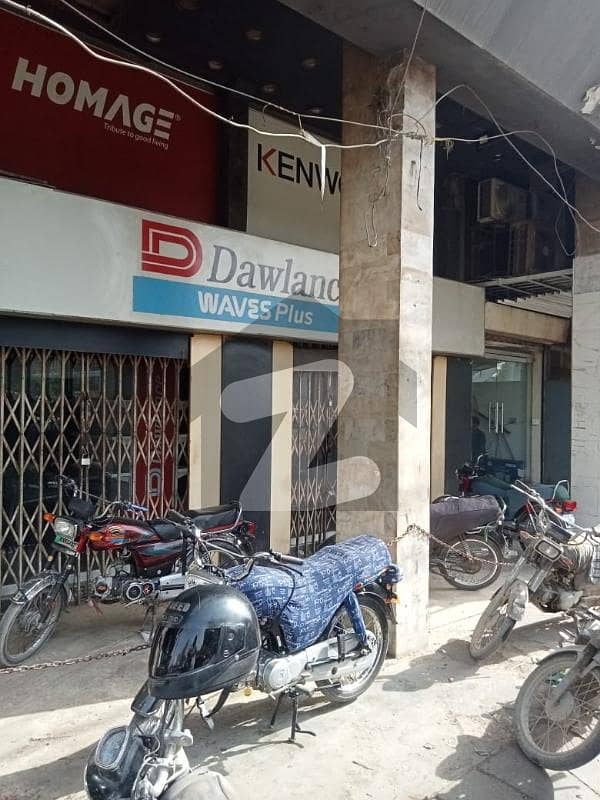 SHOP FOR RENT IN MAIN SHARA E FAISAL SHOP FOR RENT IN MAIN SHARA E FAISAL