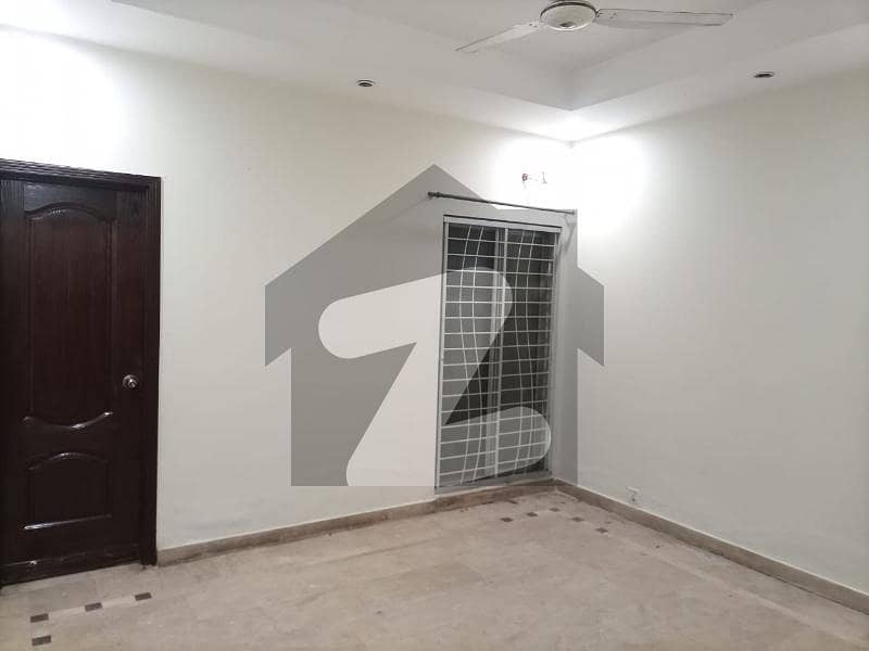 5Marla Flat For Rent 5Marla Flat For Rent
