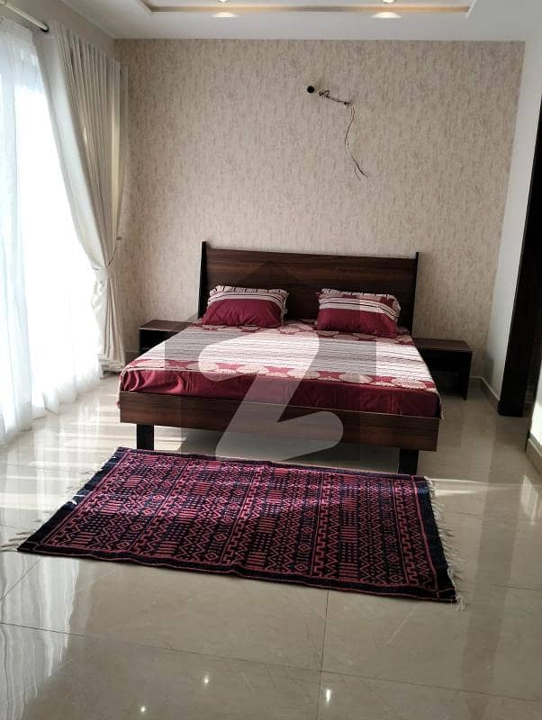 Get An Attractive House In Gulberg Under Rs. 900000 Get An Attractive House In Gulberg Under Rs. 900000