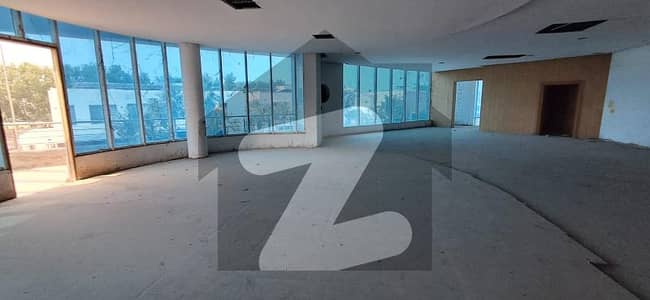 PRIME LOCATION 10 MARLA COMMERCIAL SHOP FOR SALE IN EXECUTIVE AREA GATWALA CANAL EXPRESSWAY FAISALABAD PRIME LOCATION 10 MARLA COMMERCIAL SHOP FOR SALE IN EXECUTIVE AREA GATWALA CANAL EXPRESSWAY FAISALABAD