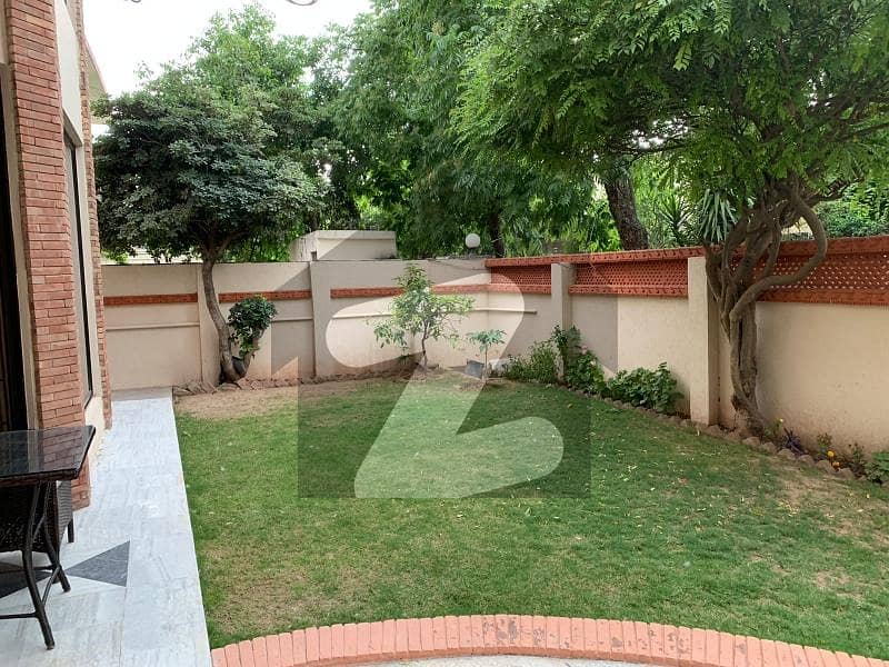 ایف ۔ 8 اسلام آباد میں 1 کنال مکان 14.0 لاکھ میں کرایہ پر دستیاب ہے۔ ایف ۔ 8 اسلام آباد میں 1 کنال مکان 14.0 لاکھ میں کرایہ پر دستیاب ہے۔