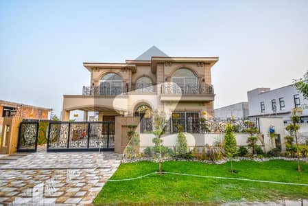 Step Into A Spanish Oasis: Luxurious One Kanal Bungalow By A Visionary Architect Must See! Step Into A Spanish Oasis: Luxurious One Kanal Bungalow By A Visionary Architect Must See!