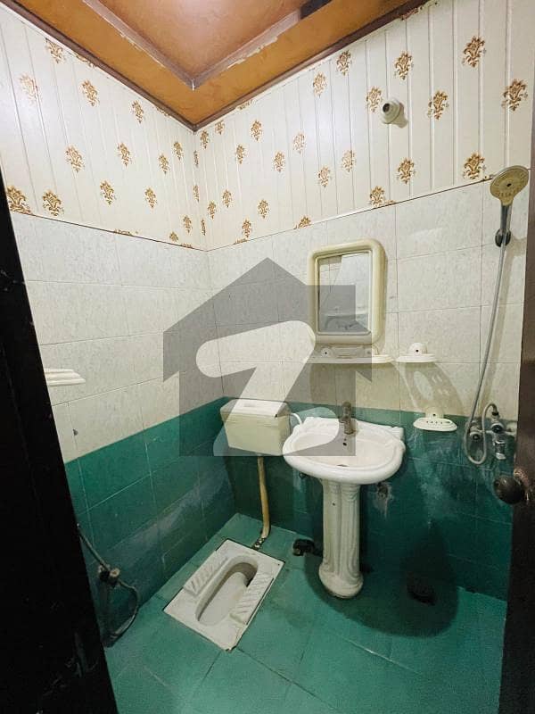 Double bed fully furnished groundfloor Double bed fully furnished groundfloor