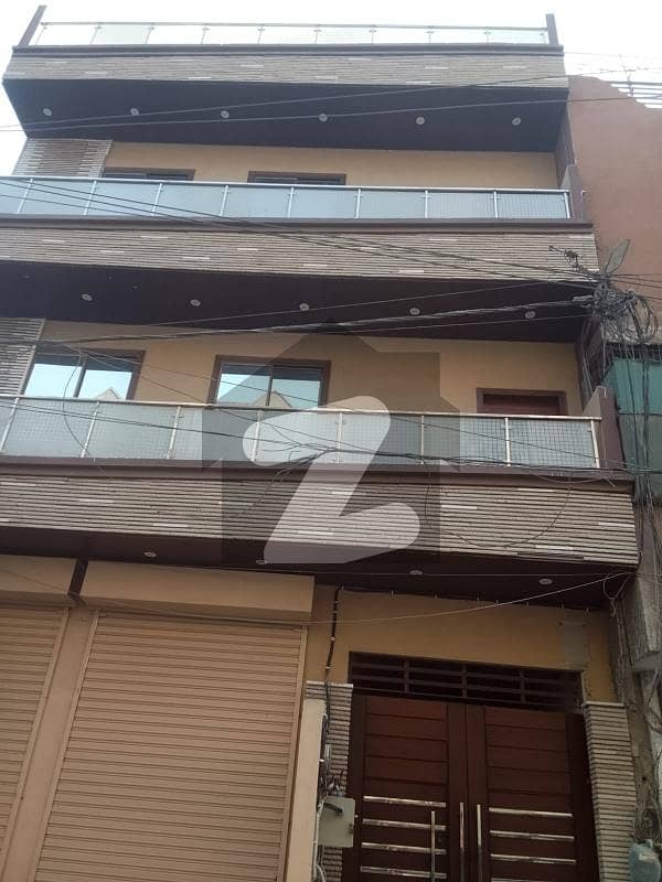 House In Gulshan-e-Iqbal - Block 6 House In Gulshan-e-Iqbal - Block 6