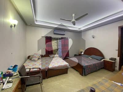 1 Kanal Lower Portion For Rent VIP Portion VIP Location This Work Will Be Free To June 1st