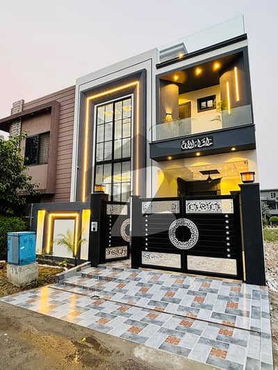 5.50 Marla Double height House for sale on 60 ft Road back to Main Double Road 5.50 Marla Double height House for sale on 60 ft Road back to Main Double Road