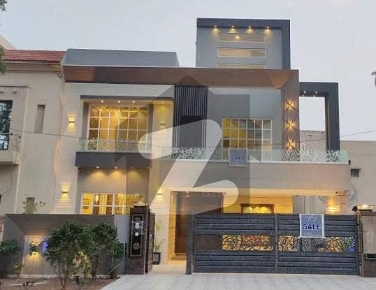 ٹاپ سٹی 1 اسلام آباد میں 6 کمروں کا 10 مرلہ مکان 3.7 کروڑ میں برائے فروخت۔ ٹاپ سٹی 1 اسلام آباد میں 6 کمروں کا 10 مرلہ مکان 3.7 کروڑ میں برائے فروخت۔
