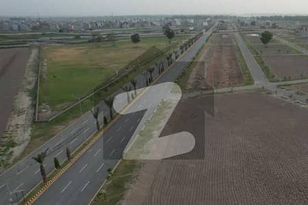 10 MARLA ON GROUND PLOT FOR SALE - OVERSEAS BLOCK PARKVIEW CITY