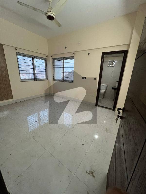 SPACIOUS 3 BED DRAWING APARTMENT FOR RENT IN CLIFTON SPACIOUS 3 BED DRAWING APARTMENT FOR RENT IN CLIFTON