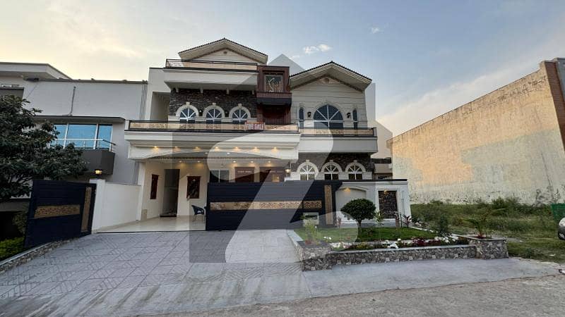 14 Marla (40x80) Royal House For Sale In G-13 Isalamabad 14 Marla (40x80) Royal House For Sale In G-13 Isalamabad