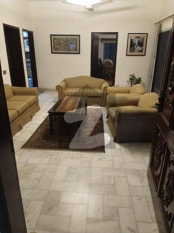 4 Bed Lounge On Ground Floor 4 Bed Lounge On Ground Floor