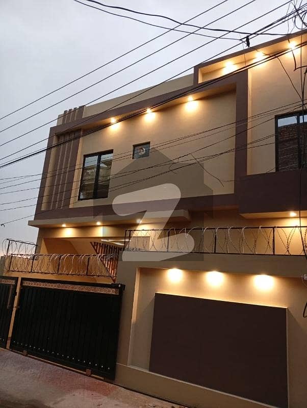 ڈیفنس روڈ راولپنڈی میں 3 کمروں کا 6 مرلہ مکان 1.6 کروڑ میں برائے فروخت۔ ڈیفنس روڈ راولپنڈی میں 3 کمروں کا 6 مرلہ مکان 1.6 کروڑ میں برائے فروخت۔