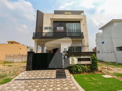 In EME Society - Block D House For sale Sized 5 Marla
