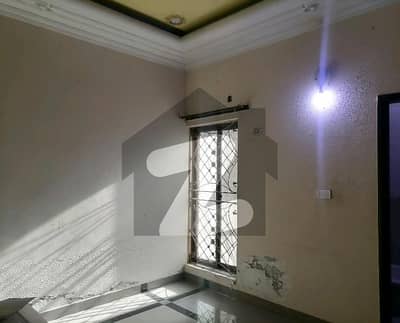 Spacious Upper Portion Is Available For Rent In Ideal Location Of Johar Town