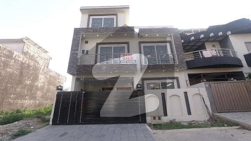 Prominently-Located House Available In G-15/1 For sale Prominently-Located House Available In G-15/1 For sale