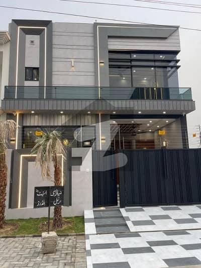 5 Marla Brand New Modern Elevation House For Sale, Near Park Mosque & Commercial area In Central Park Lahore. 5 Marla Brand New Modern Elevation House For Sale, Near Park Mosque & Commercial area In Central Park Lahore.