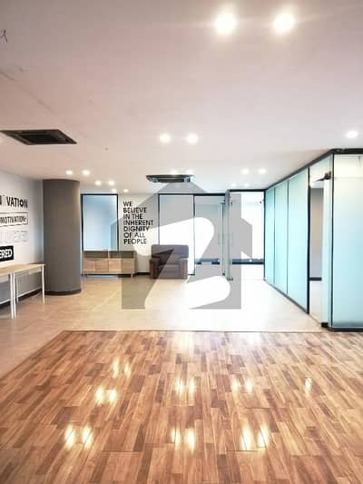 3000 SQFT OFFICE AVAILABLE FOR RENT IN GULBERG. BEST OPPORTUNITY FOR IT OFFICES AND OTHER CORPORATE OFFICES.