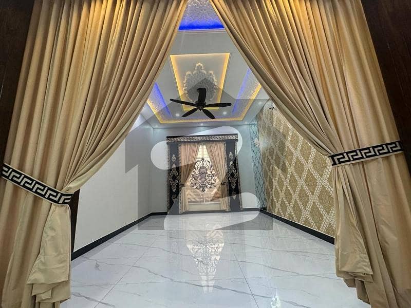 Avail Yourself A Great 1 Kanal House In Gulberg 3 Avail Yourself A Great 1 Kanal House In Gulberg 3