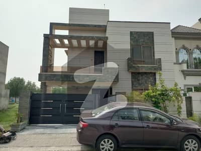 بحریہ آرچرڈ فیز 1 ۔ سینٹرل بحریہ آرچرڈ فیز 1,بحریہ آرچرڈ,لاہور میں 5 کمروں کا 10 مرلہ مکان 3.1 کروڑ میں برائے فروخت۔ بحریہ آرچرڈ فیز 1 ۔ سینٹرل بحریہ آرچرڈ فیز 1,بحریہ آرچرڈ,لاہور میں 5 کمروں کا 10 مرلہ مکان 3.1 کروڑ میں برائے فروخت۔