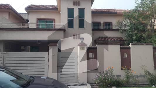 Beautiful 12 Marla SD house in Gujranwala Askari 2