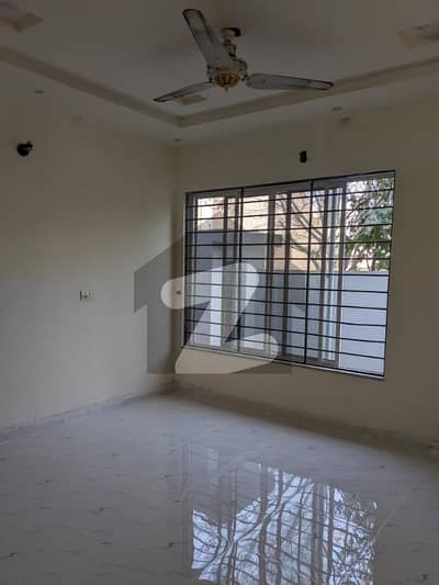 10 Marla New House For Sale In Tech Town Satiana Road 10 Marla New House For Sale In Tech Town Satiana Road