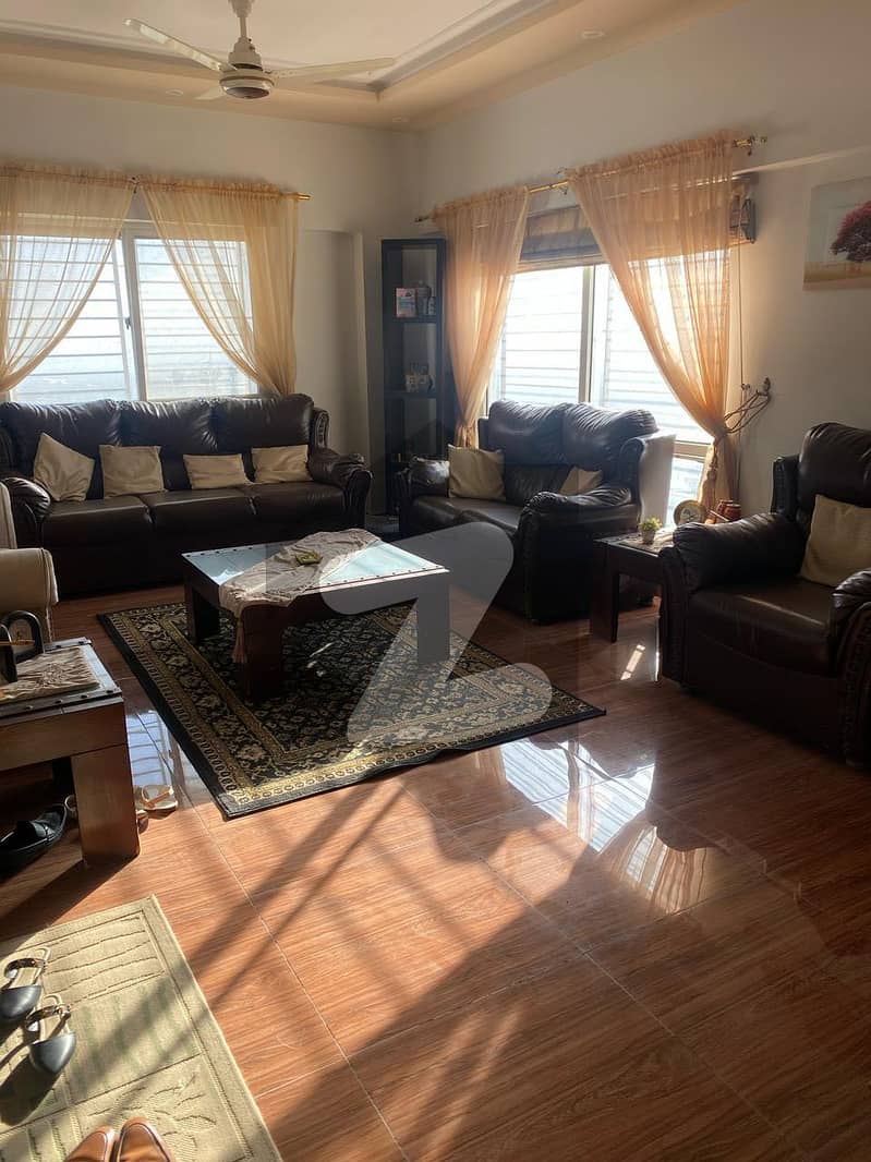 Royal Tower Duplex Apartment Available Royal Tower Duplex Apartment Available