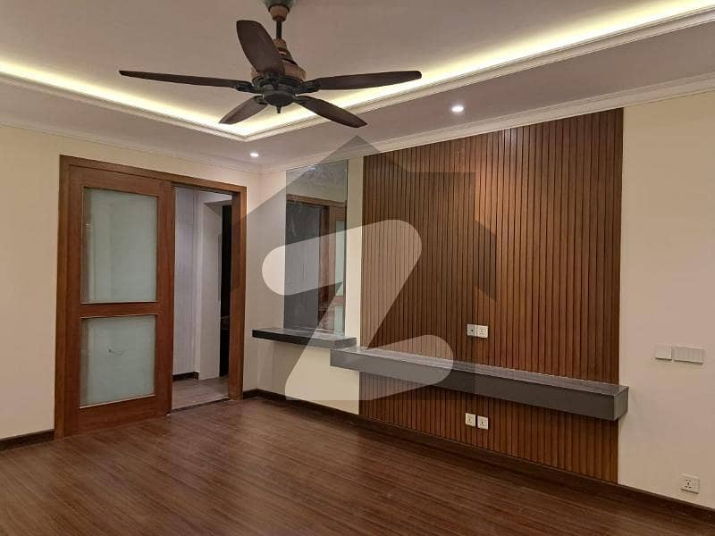 1 KANAL SINGLE STORY HOUSE FOR RENT 1 KANAL SINGLE STORY HOUSE FOR RENT