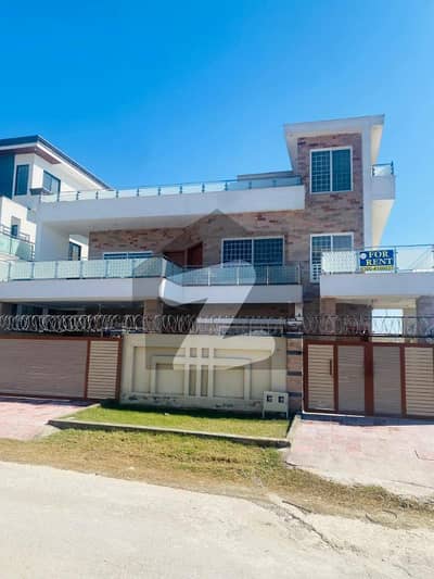 Kanal upper portion available for rent