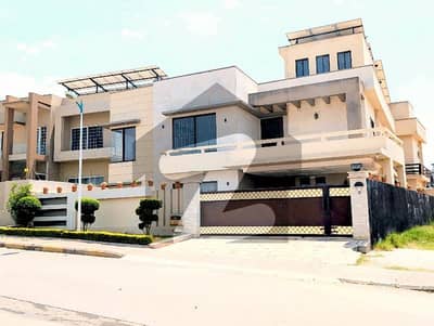 بحریہ ٹاؤن فیز 8 بحریہ ٹاؤن راولپنڈی,راولپنڈی میں 3 کمروں کا 1 کنال بالائی پورشن 80.0 ہزار میں کرایہ پر دستیاب ہے۔ بحریہ ٹاؤن فیز 8 بحریہ ٹاؤن راولپنڈی,راولپنڈی میں 3 کمروں کا 1 کنال بالائی پورشن 80.0 ہزار میں کرایہ پر دستیاب ہے۔