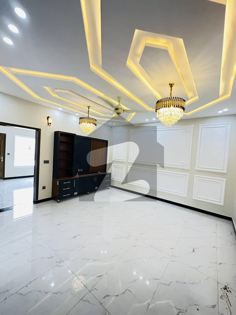 Luxury House For Sale in Telegarden F-17 MPCHs Luxury House For Sale in Telegarden F-17 MPCHs