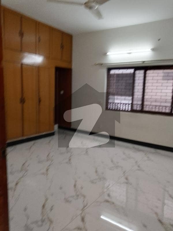 F-11 upper portion 4 Bedrooms For Rent F-11 upper portion 4 Bedrooms For Rent