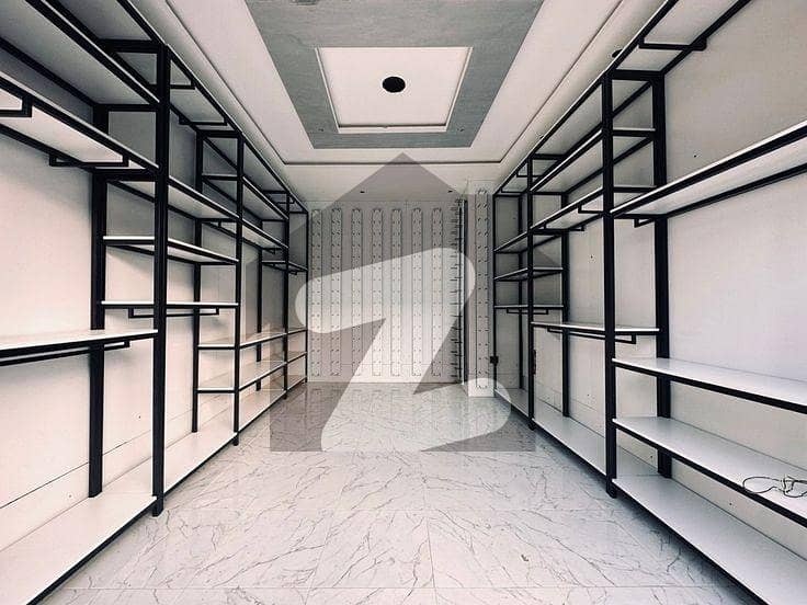 400 Square Feet Shop For rent In Gulberg 400 Square Feet Shop For rent In Gulberg