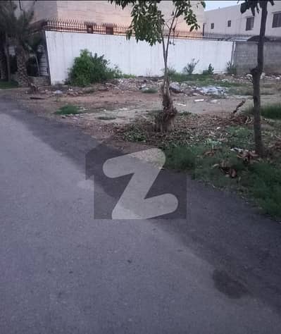 ڈی ایچ اے فیز 8 ڈی ایچ اے ڈیفینس,کراچی میں 4 مرلہ رہائشی پلاٹ 2.7 کروڑ میں برائے فروخت۔