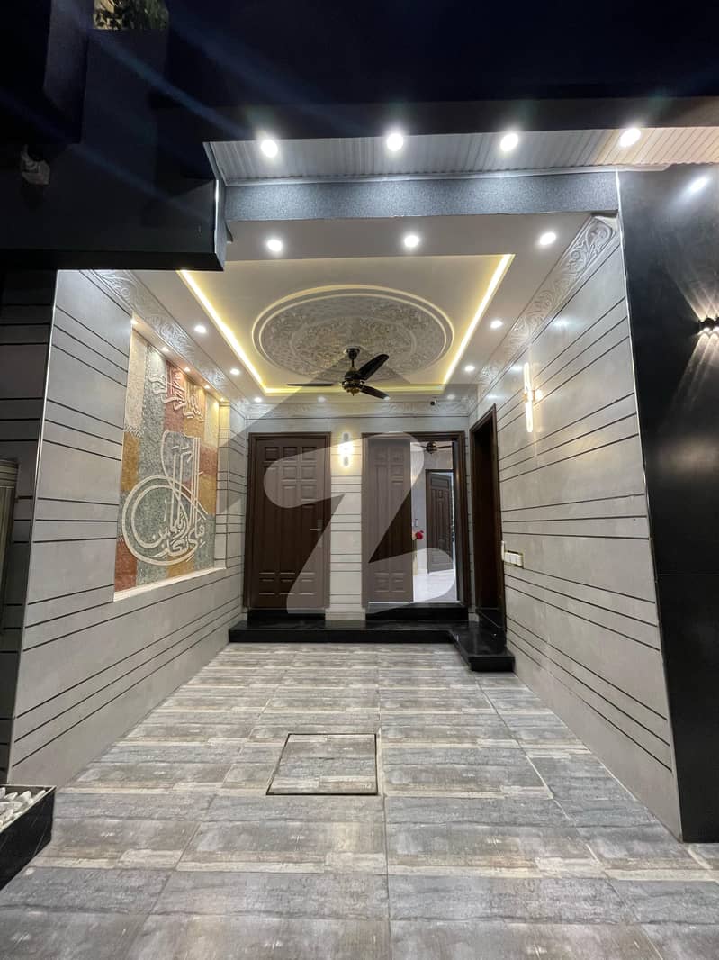 5 MARLA MODERN HOUSE FOR SALE 5 MARLA MODERN HOUSE FOR SALE