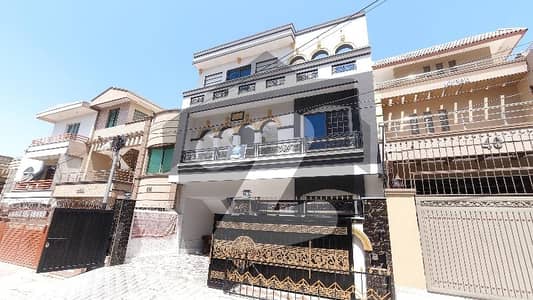 Spacious Prime Location 8 Marla House Available For sale In Airport Housing Society