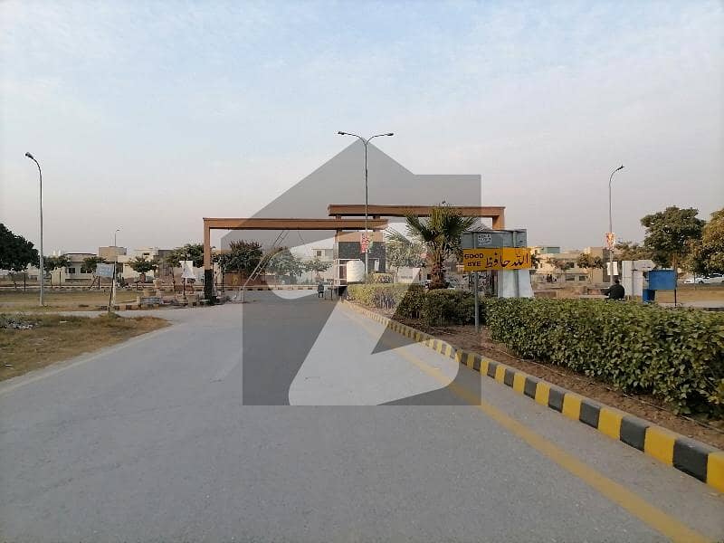 Highly-Desirable 2800 Square Feet Residential Plot Available In Media Town Highly-Desirable 2800 Square Feet Residential Plot Available In Media Town