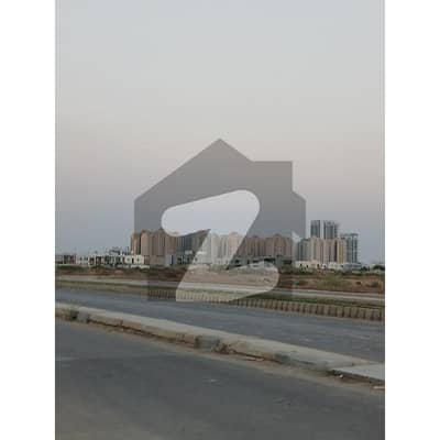 ڈی ایچ اے فیز 7 ایکسٹینشن ڈی ایچ اے ڈیفینس,کراچی میں 4 مرلہ کمرشل پلاٹ 3.25 کروڑ میں برائے فروخت۔