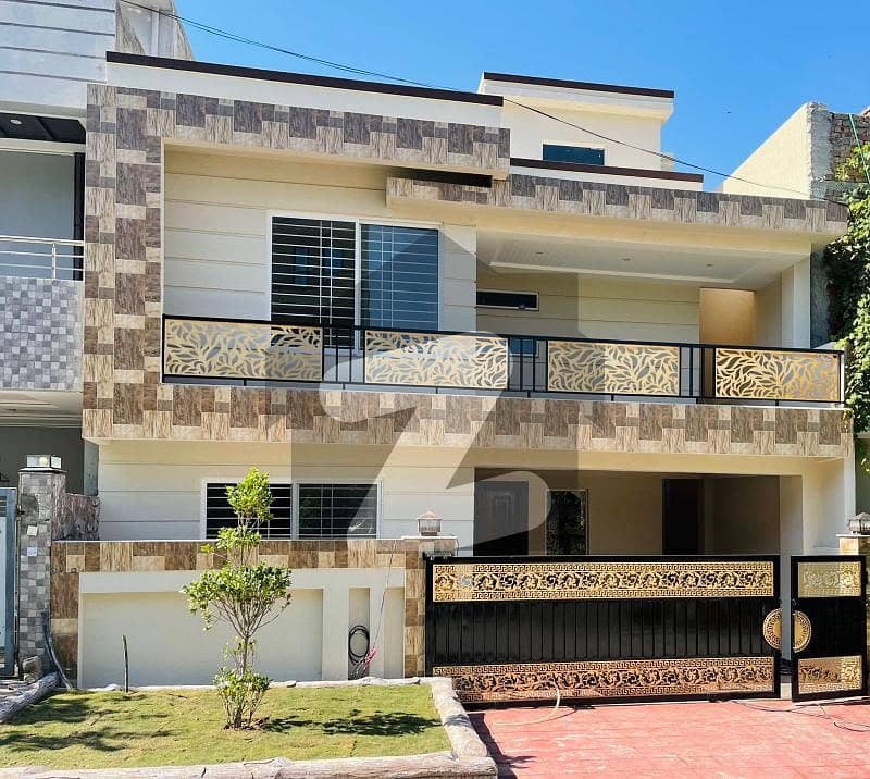 7 Marla Brend New House For Sale 7 Marla Brend New House For Sale