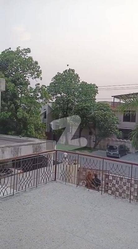27 MARLA HOUSE FOR RENT IN GULBERG 27 MARLA HOUSE FOR RENT IN GULBERG