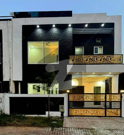 5 Marla Entire Park Face House For Rent in Sector I Bahria Enclave Islamabad